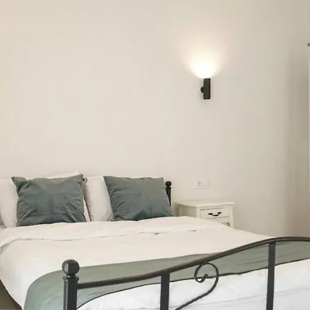 The Crib 4* Vama Veche