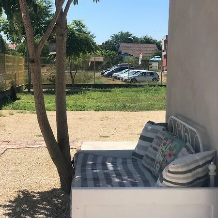 The Crib Pensiune *